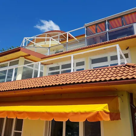 Apartment Astra